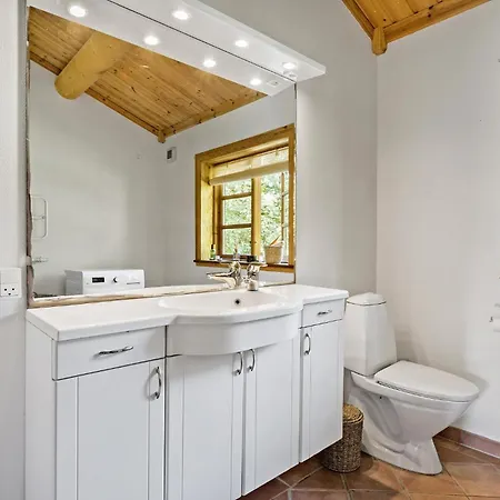 펜션 3 Bedroom Beautiful In *