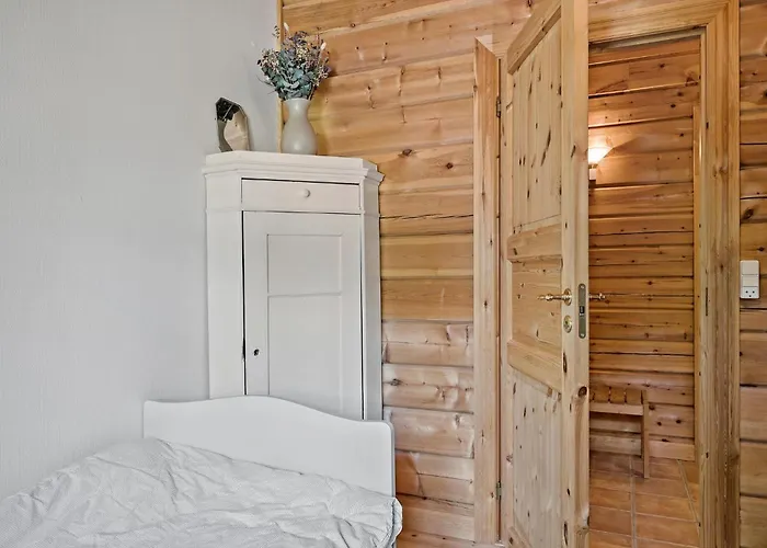 3 Bedroom Beautiful In *